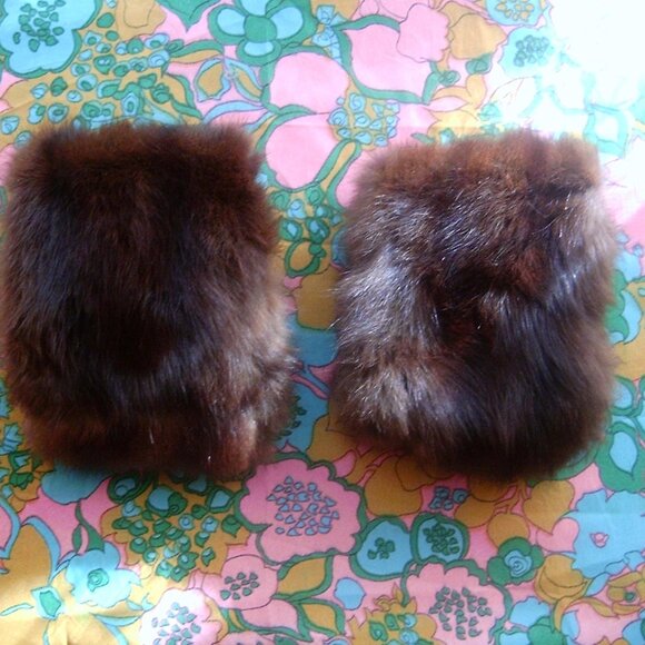 Vintage Genuine Fur and Suede Trinity Bag with Mirror and Coin Purse - Picture 9 of 15